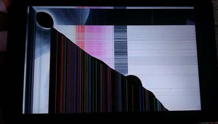 Sửa lôi màn hình máy tính bị lỗi Panel (Tấm LCD)