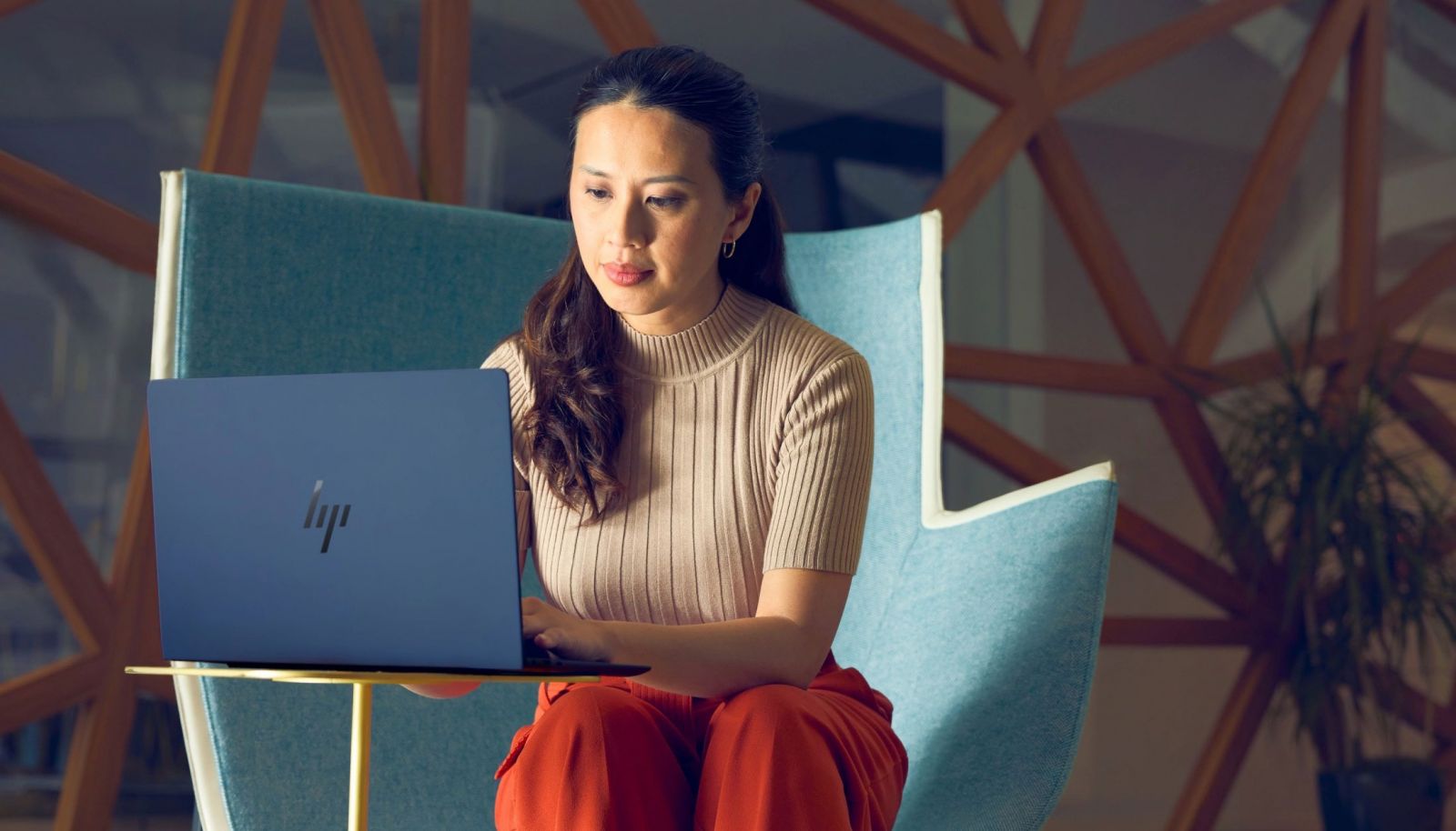 Vì Sao Dân Công Nghệ Đổ Xô Săn Laptop HP?
