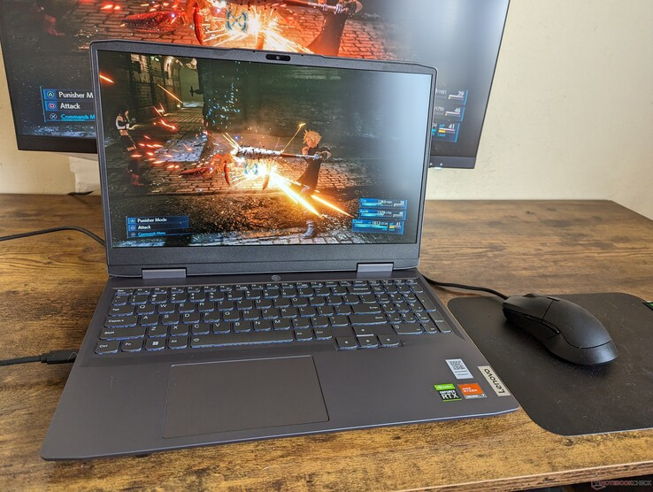 RAM DDR5 & SSD PCIe Gen 4 Tốc Độ Đa Nhiệm & Lưu Trữ Đỉnh Cao.