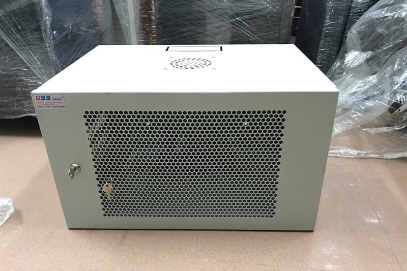 Các Loại Tủ Rack 4U Trên Thị Trường.