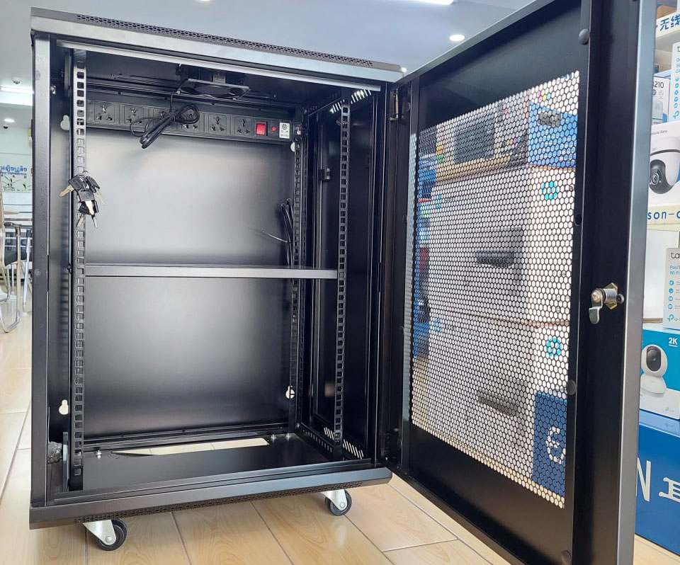 Lựa Chọn Tủ Rack 15U Phù Hợp Với Nhu Cầu.