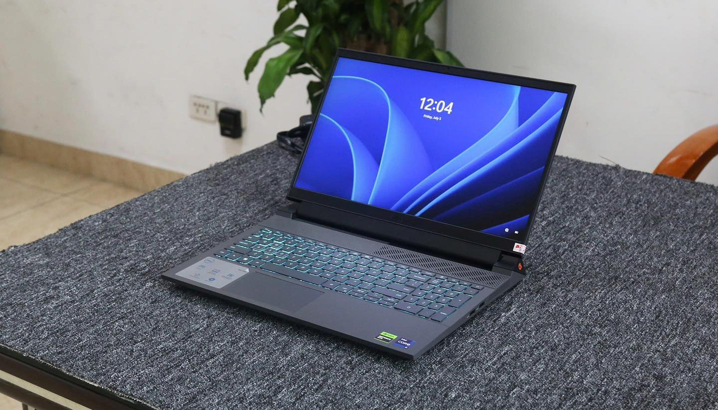 Pin lớn 86Wh hoạt động bền bỉ, di động dễ dàng.
