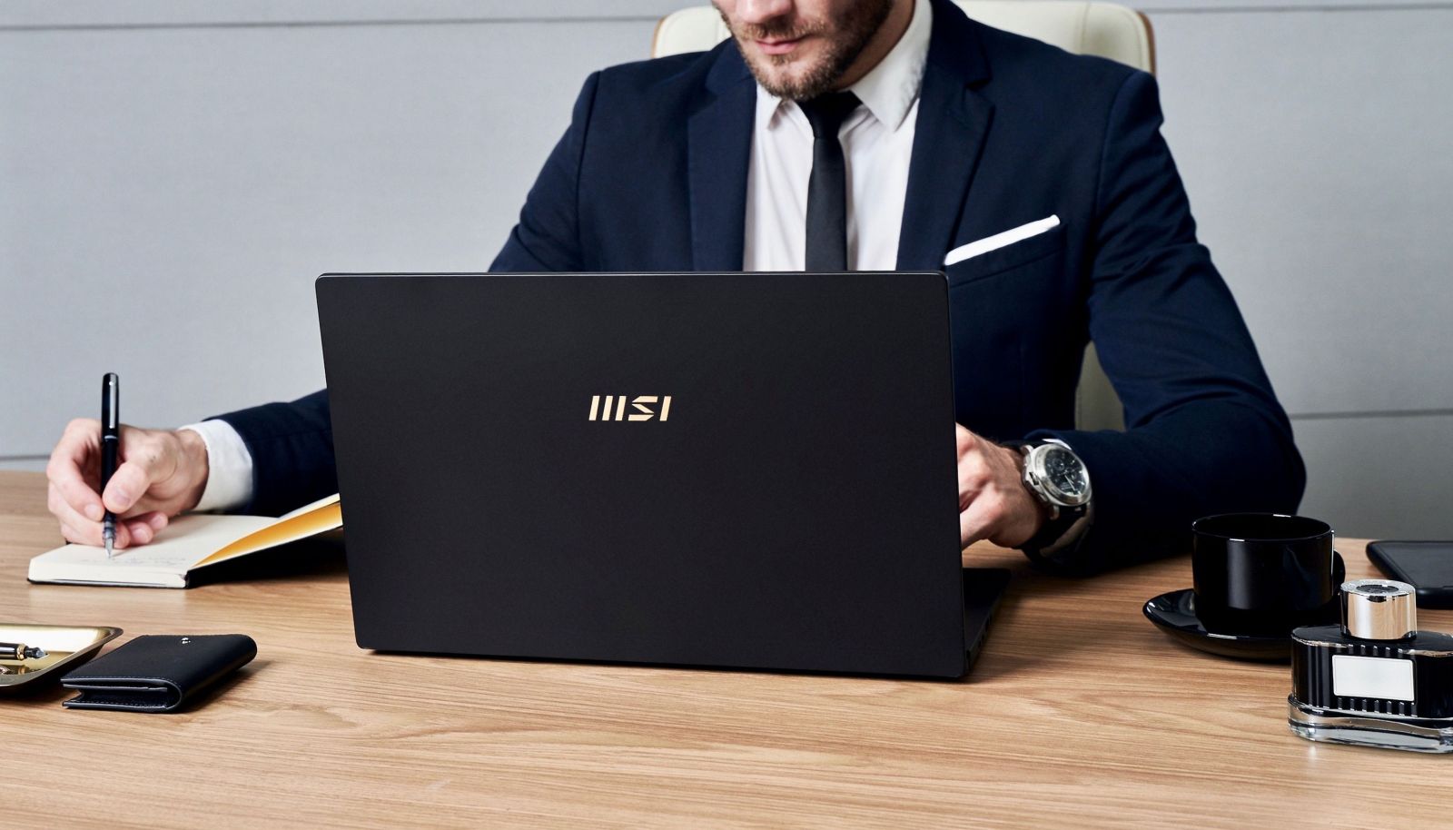 Tại Sao Chọn Laptop MSI Cho Công Việc Văn Phòng?